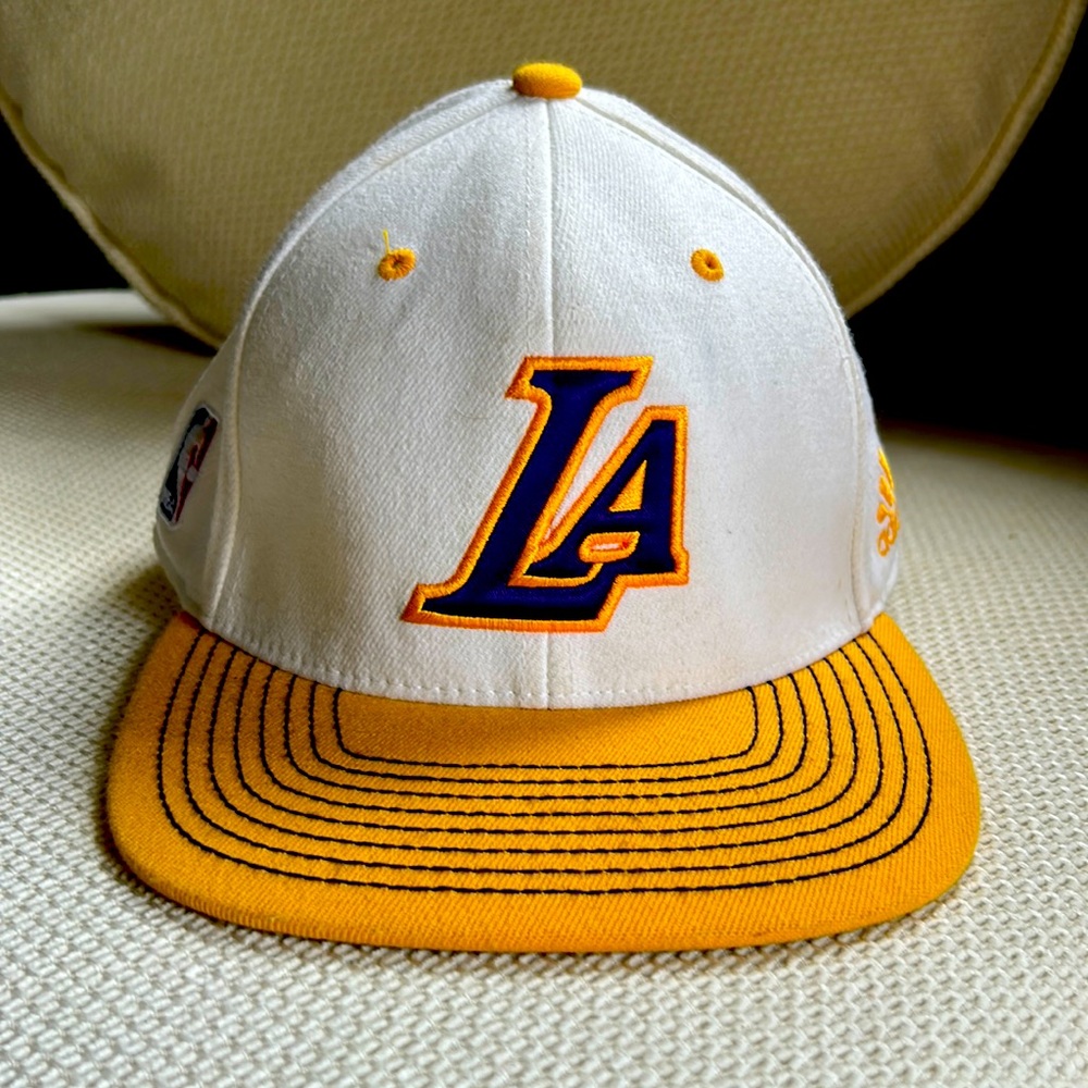 LA Lakers flat hat